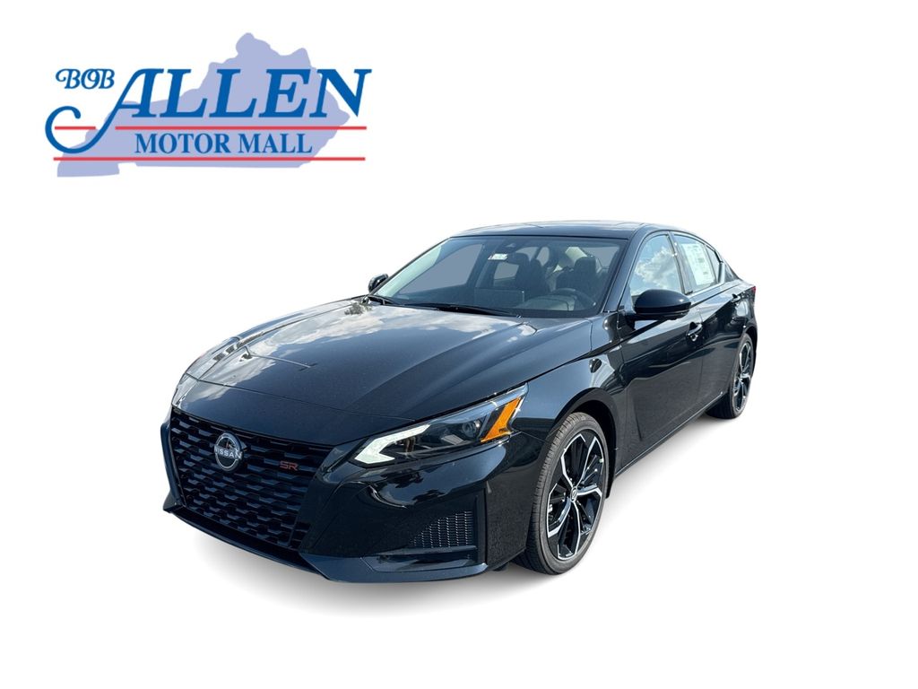 2026 Nissan Altima SR