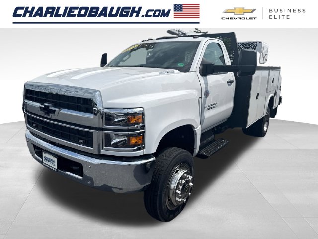 2024 Chevrolet Silverado 4500 Medium Duty Chassis Cab
