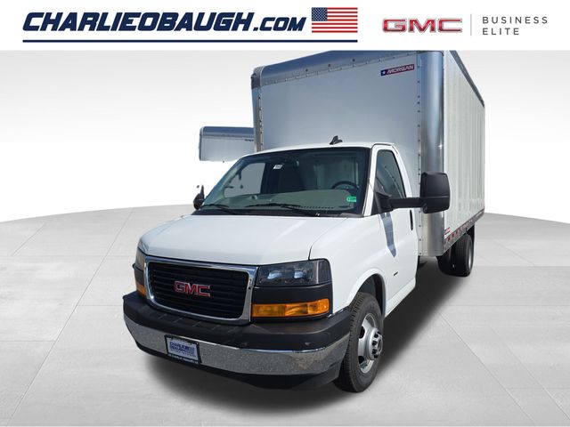 2025 GMC Savana Cutaway