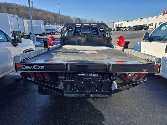 2026 GMC Sierra 3500 Chassis Cab Pro - Photo 4