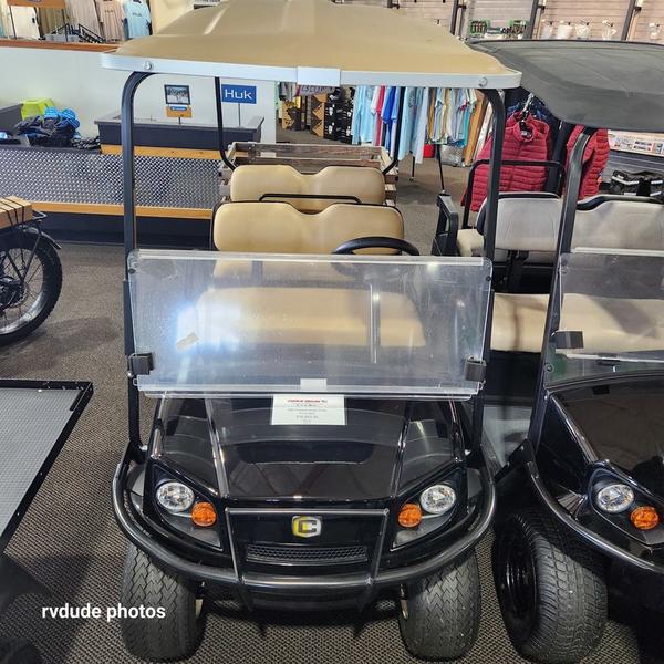 2023 Cushman(R) Shuttle(TM) 4 ELiTE Lithium Electric