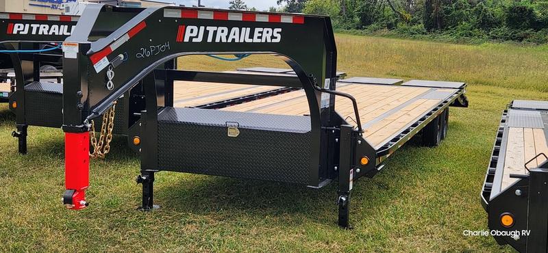 2026 PJ Trailers LX: Low-Pro Flatdeck w/8k Axles LXQ3082BSWK