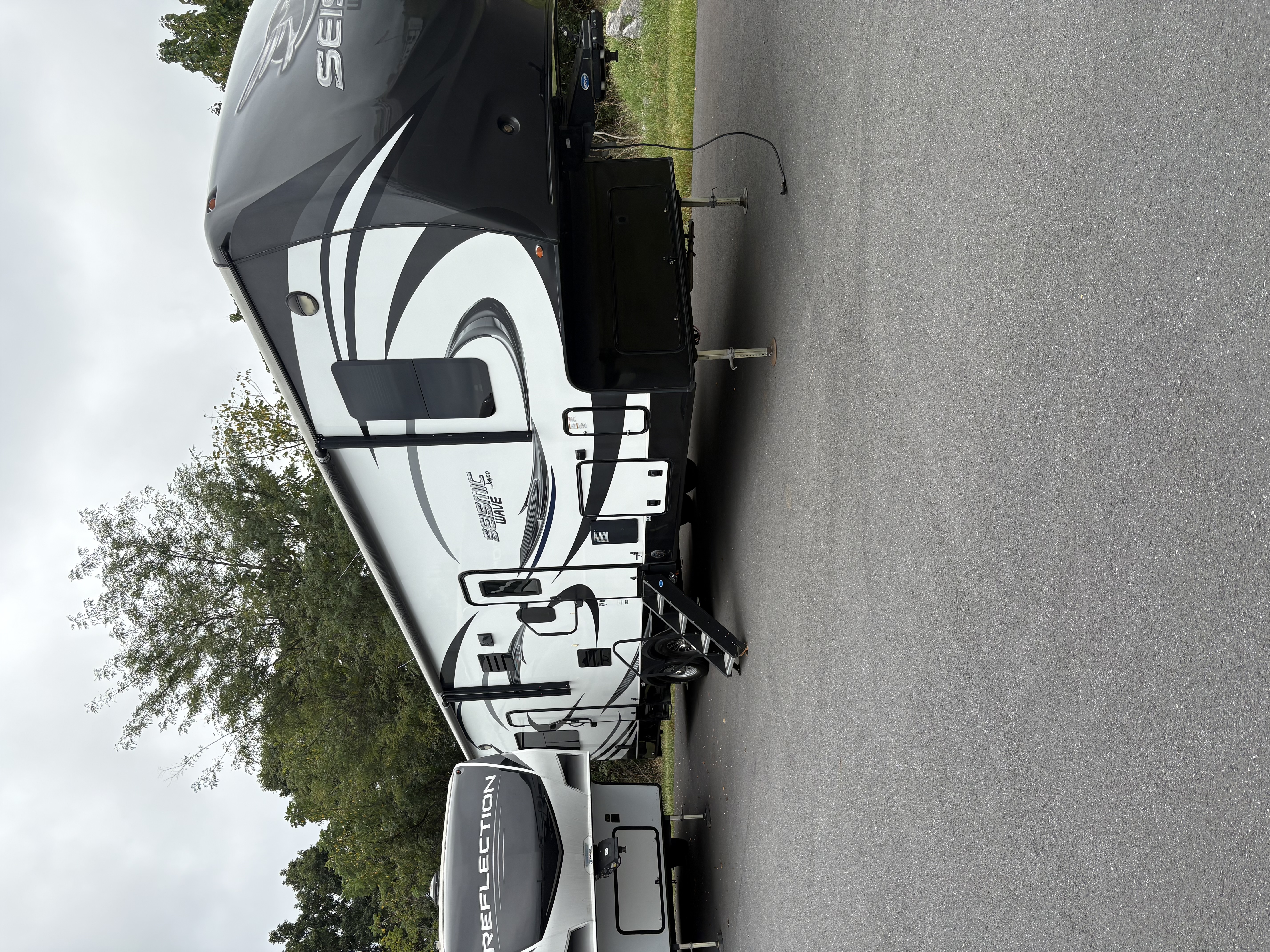 2017 Jayco Seismic Wave 310W