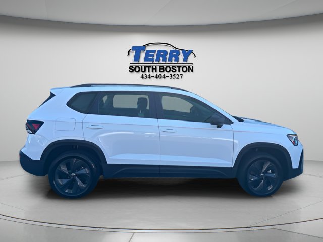 2025 Volkswagen Taos