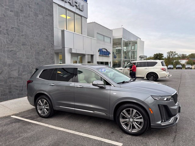 2021 Cadillac XT6