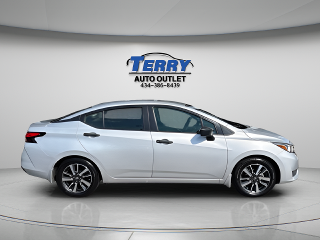 2024 Nissan Versa Sedan