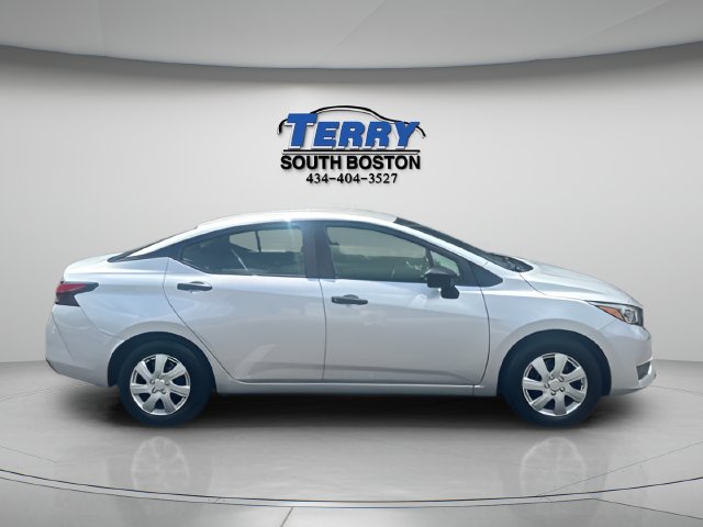 2025 Nissan Versa Sedan