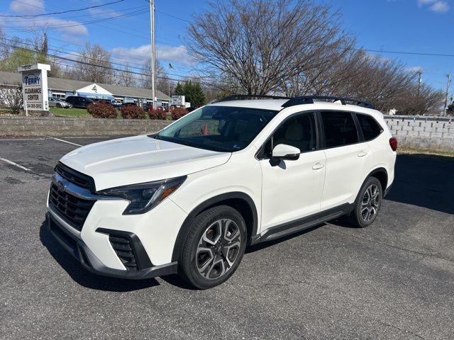 2023 Subaru Ascent Limited - Photo 2