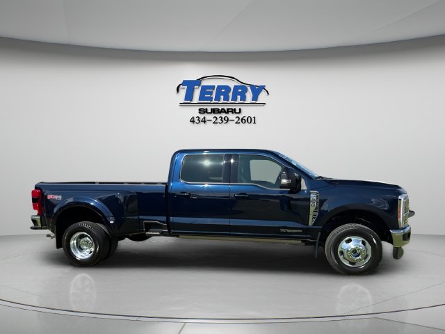 2025 Ford F-350 Super Duty Lariat