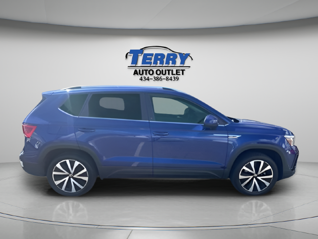 2024 Volkswagen Taos SE