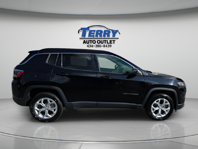 2024 Jeep Compass Latitude