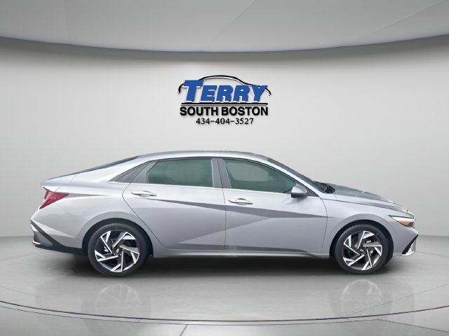 2025 Hyundai Elantra SEL