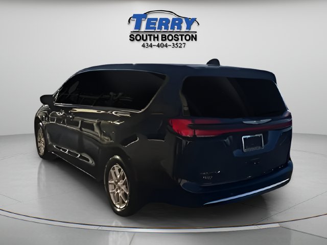 2024 Chrysler Pacifica Touring L - Photo 5
