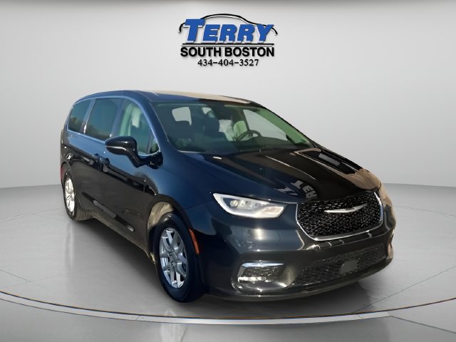2024 Chrysler Pacifica Touring L - Photo 2