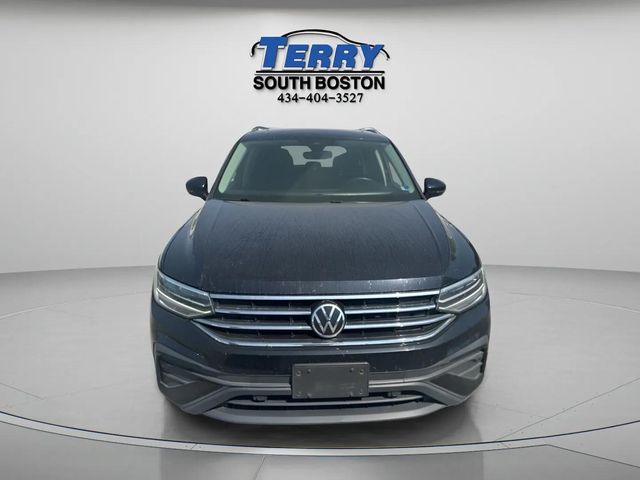 2022 Volkswagen Tiguan 2.0T SE 4Motion's photo