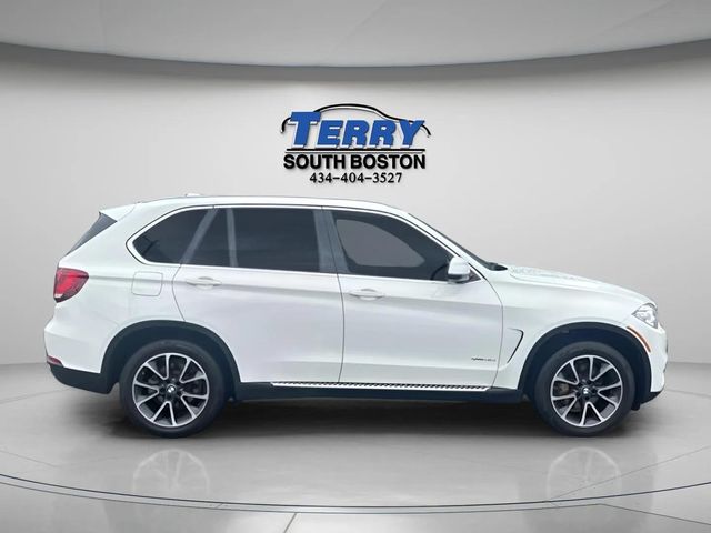 2017 BMW X5 xDrive35i's photo