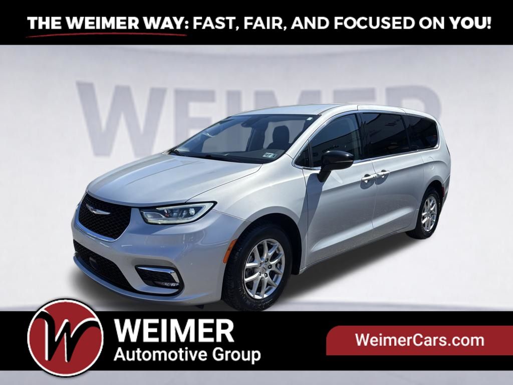 2024 Chrysler Pacifica