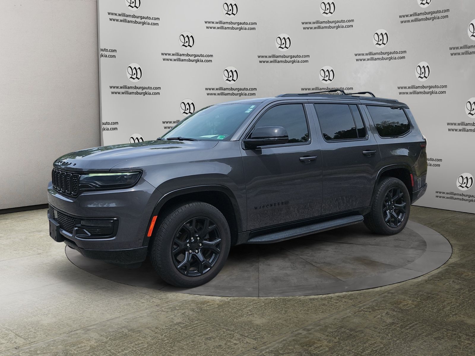 2023 Jeep Wagoneer